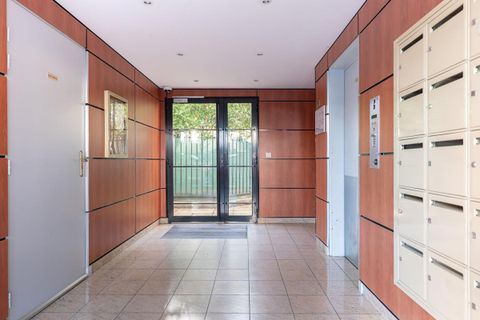 Lejlighed i Saint-Ouen, Seine-Saint-Denis, Saint-Ouen - € 499.000 | Ref: 423802BMU - foto 2
