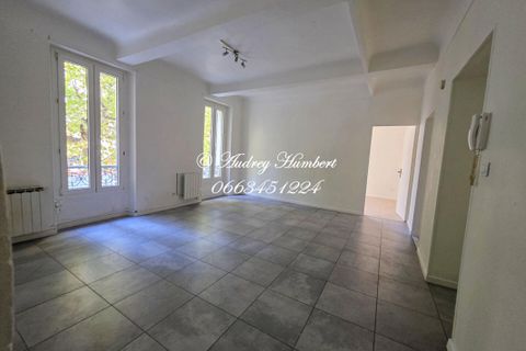 Lejlighed i Manosque, Alpes-de-Haute-Provence, Manosque - € 86.000 | Ref: 423894HUM - foto 2