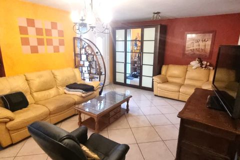Villa i Audincourt, Doubs, Audincourt - € 129.000 | Ref: 423917KLS - foto 3