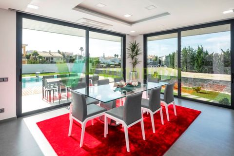 Villa i Estombar, Faro, Estombar - € 1.550.000 | Ref: VIV-7140 - foto 10