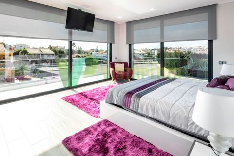 Villa i Estombar, Faro, Estombar - € 1.550.000 | Ref: VIV-7140 - foto 14