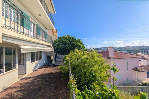 Villa i Oeiras, Lisbon, Oeiras - € 780.000 | Ref: L2025309 - foto 2