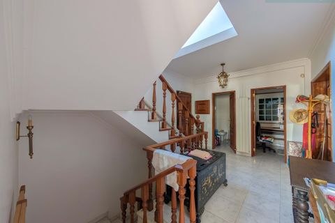 Villa i Oeiras, Lisbon, Oeiras - € 780.000 | Ref: L2025309 - foto 16