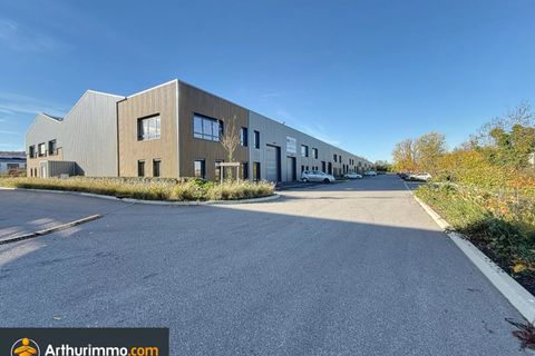 Erhvervsejendom i Bourgoin-Jallieu, Isere, Bourgoin-Jallieu - € 274.650 | Ref: 85760934 - foto 1