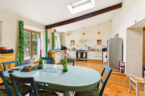 Landsbyhus i Lezay, Deux-Sevres, Lezay - € 385.000 | Ref: BVI83068 - foto 8