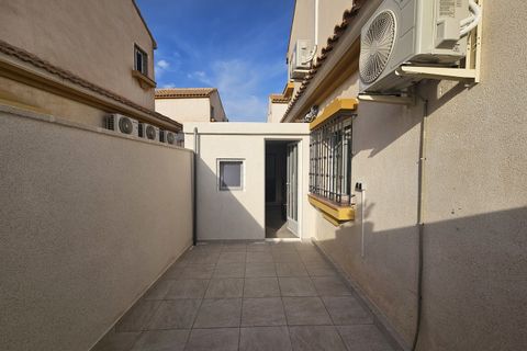 Bungalou a La Zenia, Alicante, La Zenia - € 289.950 | Ref: KJC-52888 - foto 13