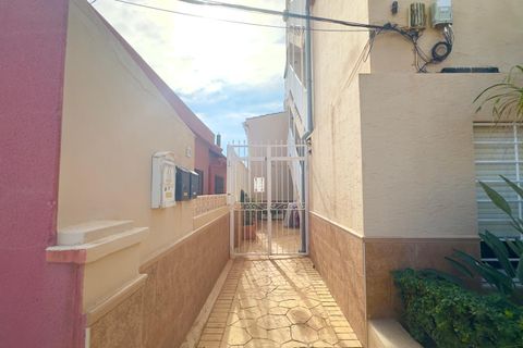 Lejlighed i Torrevieja, Alicante, Torrevieja - € 249.900 | Ref: MLSC4326036 - foto 4