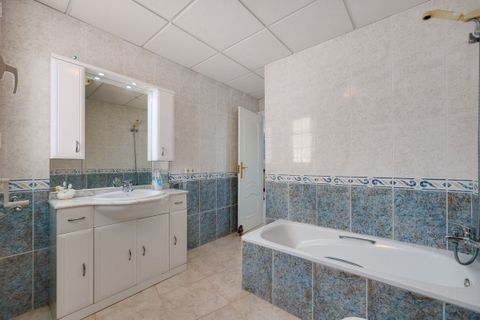 Leilighet i Torrevieja, Alicante, Torrevieja - € 400 000 | Ref: R5213563 - foto 27