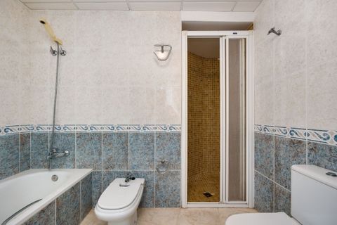 Leilighet i Torrevieja, Alicante, Torrevieja - € 400 000 | Ref: R5213563 - foto 28