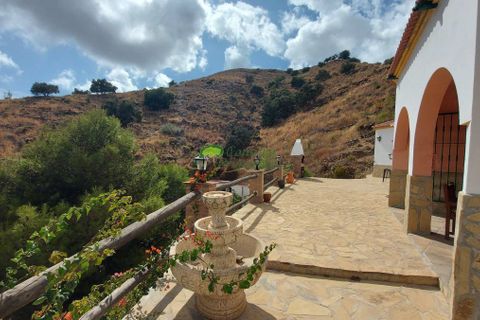 Landejendom i Velez Malaga, Malaga, Velez Malaga - € 227.000 | Ref: 7945 - foto 23