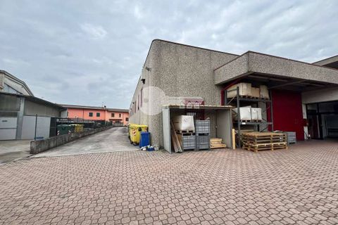 L'establiment comercial a Leno, Brescia, Leno - € 2.900/mes | Ref: 6415062020-1286 - foto 6