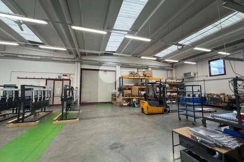 L'establiment comercial a Leno, Brescia, Leno - € 2.900/mes | Ref: 6415062020-1286 - foto 10