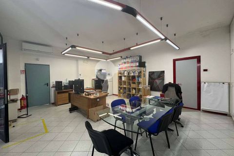 L'establiment comercial a Leno, Brescia, Leno - € 2.900/mes | Ref: 6415062020-1286 - foto 27