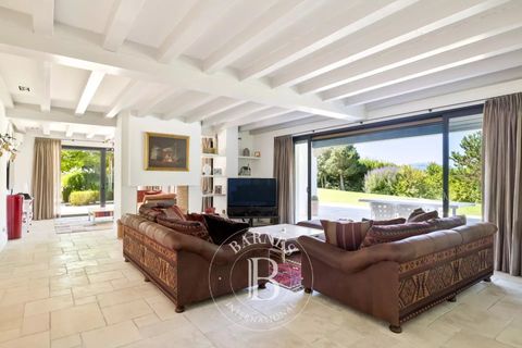 Villa a Arcangues, Pyrenees-Atlantiques, Arcangues - € 2.950.000 | Ref: M1293 - foto 11