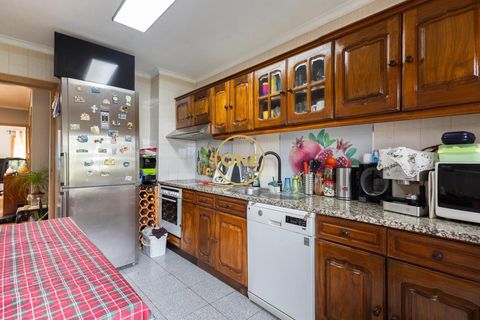 Lejlighed i Maia, Porto, Maia - € 250.000 | Ref: ONE0011216-33 - foto 8
