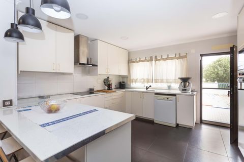 Villa i Palmela, Setubal, Palmela - € 445.000 | Ref: C0237-03637 - foto 2
