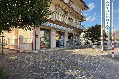 Erhvervsejendom i Roccasecca, Frosinone, Roccasecca - € 98.000 | Ref: AC99-149-1682 - foto 1