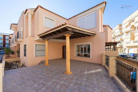 Rækkehus i Cuevas del Almanzora, Almeria - foto 1