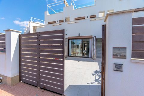 Byhus i Torrevieja, Alicante, Torrevieja - € 315.000 | Ref: 747082 - foto 34