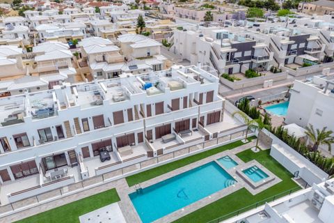 Byhus i Torrevieja, Alicante, Torrevieja - € 315.000 | Ref: 747082 - foto 37