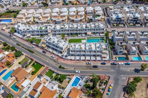 Byhus i Torrevieja, Alicante, Torrevieja - € 315.000 | Ref: 747082 - foto 41