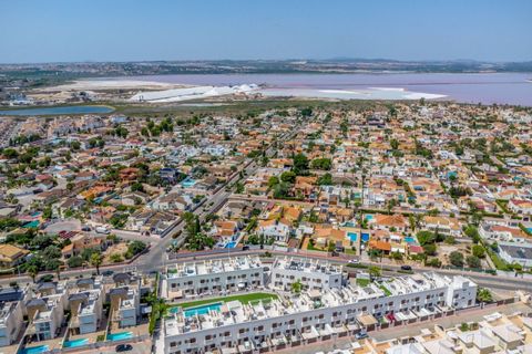 Byhus i Torrevieja, Alicante, Torrevieja - € 315.000 | Ref: 747082 - foto 42
