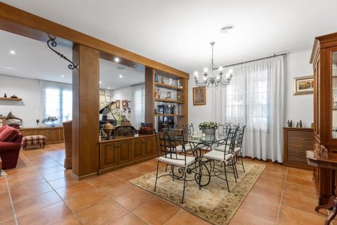 Villa i Torrevieja, Alicante, Torrevieja - € 2.490.000 | Ref: 747067 - foto 7