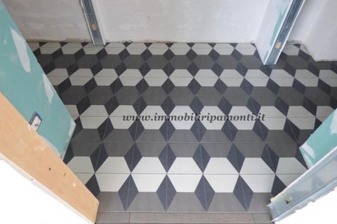 Erhvervsejendom i Lecco, Lecco, Lecco - € 225.000 | Ref: Rif. 225N - foto 7