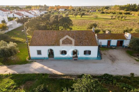 Farm hus i Evora, Evora, Evora - € 650.000 | Ref: 318/Q/03707 - foto 1