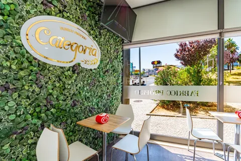 Erhvervsejendom i Sacavem, Lisbon, Sacavem - € 60.000 | Ref: C0364-05128 - foto 9