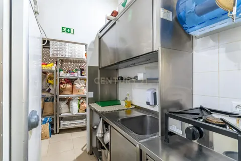 Erhvervsejendom i Sacavem, Lisbon, Sacavem - € 60.000 | Ref: C0364-05128 - foto 15