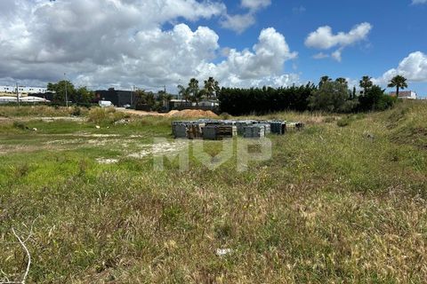 Helårsgrund i Quelfes, Faro, Quelfes - € 180.000 | Ref: 165170301 - foto 1