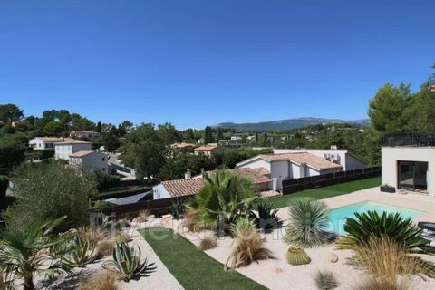 Villa i Valbonne, Alpes-Maritimes, Valbonne - € 1.475.000 | Ref: getkey_u_496341467 - foto 3