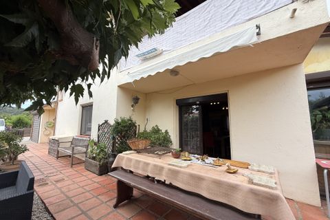 Villa a Ceret, Pyrenees-Orientales, Ceret - € 357.000 | Ref: 6469VGR - foto 2