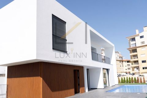 Villa i Carcavelos, Lisbon, Carcavelos - € 1.130.000 | Ref: 1109 SM - foto 1