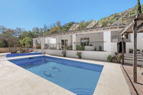 Cortijo i Estepona, Malaga, Estepona - € 550.000 | Ref: R5211544 - foto 1