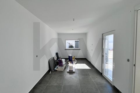 Villa i Santa Barbara, Lisbon, Santa Barbara - € 565.000 | Ref: KWPT-023493 - foto 12