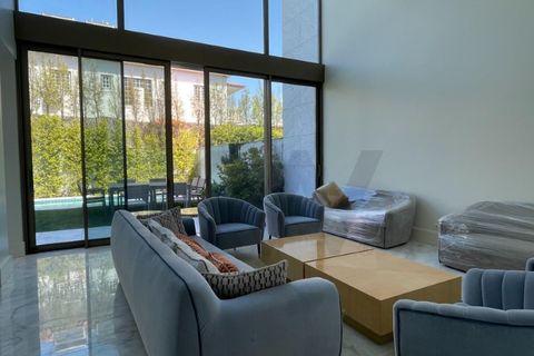 Villa i Cascais, Lisbon, Cascais - € 3.700.000 | Ref: KWPT-023304 - foto 14