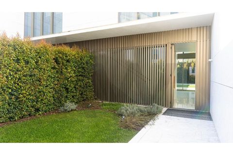 Villa i Cascais, Lisbon, Cascais - € 3.700.000 | Ref: KWPT-023304 - foto 15