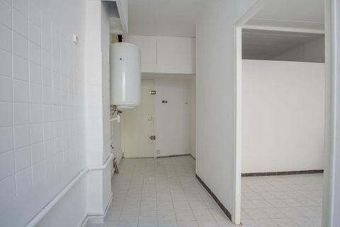 Lejlighed i Marseille, Bouches-du-Rhone, Marseille - € 119.000 | Ref: A3I9-50L-TY6 - foto 7