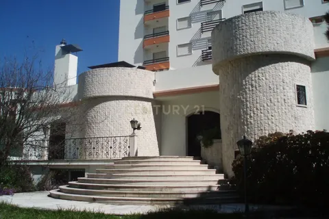 Villa i Massama, Lisbon, Massama - € 750.000 | Ref: C0246-02614 - foto 1