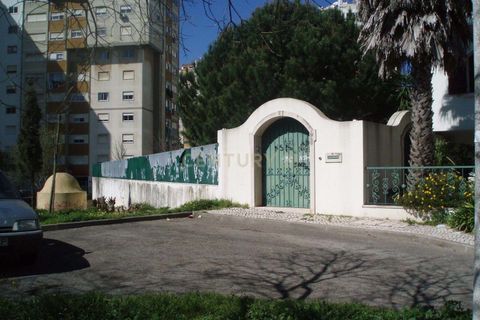 Villa i Massama, Lisbon, Massama - € 750.000 | Ref: C0246-02614 - foto 25