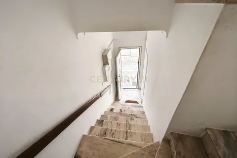 Erhvervsejendom i Alenquer, Lisbon, Alenquer - € 285.000 | Ref: C0246-03340 - foto 10