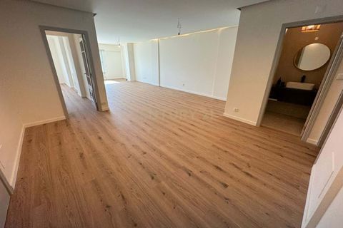 Lejlighed i Carcavelos, Lisbon, Carcavelos - € 600.000 | Ref: C0246-03414 - foto 1