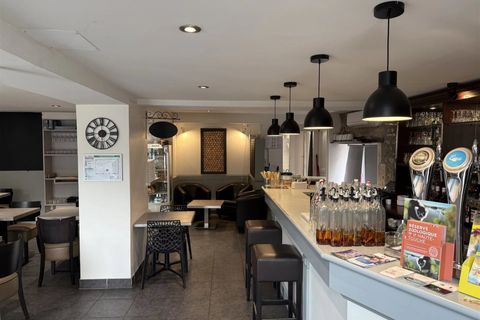 Erhvervsejendom i Saint-Savin, Vienne, Saint-Savin - € 70.000 | Ref: AdB-13531 - foto 4