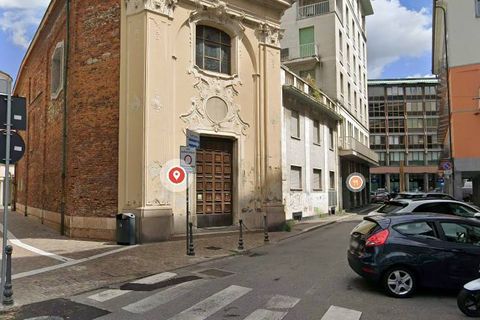 Erhvervsejendom i Gallarate, Varese, Gallarate - € 400.000 | Ref: 303582 - foto 1