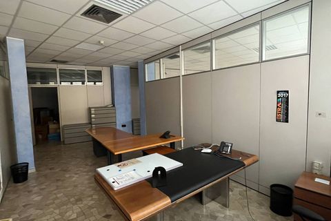 Erhvervsejendom i Gallarate, Varese, Gallarate - € 400.000 | Ref: 303582 - foto 9