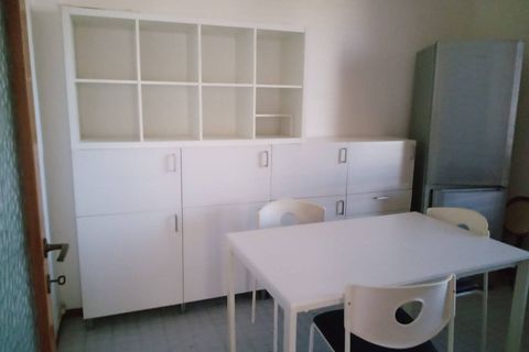 Apartament a Pisa, Pisa, Pisa - € 400/mes | Ref: 2023208 - foto 8