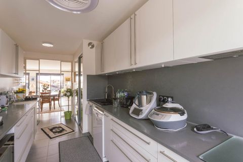 Leilighet i Albi, Tarn, Albi - € 128 000 | Ref: 9BA798295A994D05 - foto 3