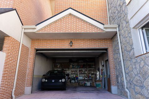 Rækkehus i Illescas, Toledo, Illescas - € 881.000 | Ref: 270c92ea-624a-4e05-8 - foto 36